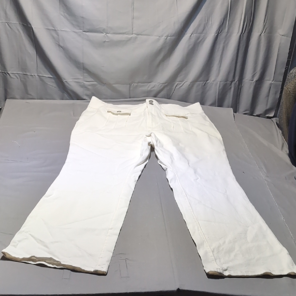 Victor Glemaud‎ Flare White Jeans